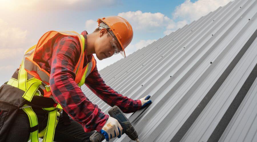 Owens Corning roofing contractor in Florahome, FL